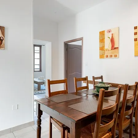 Signature - Style, Espace Et Confort